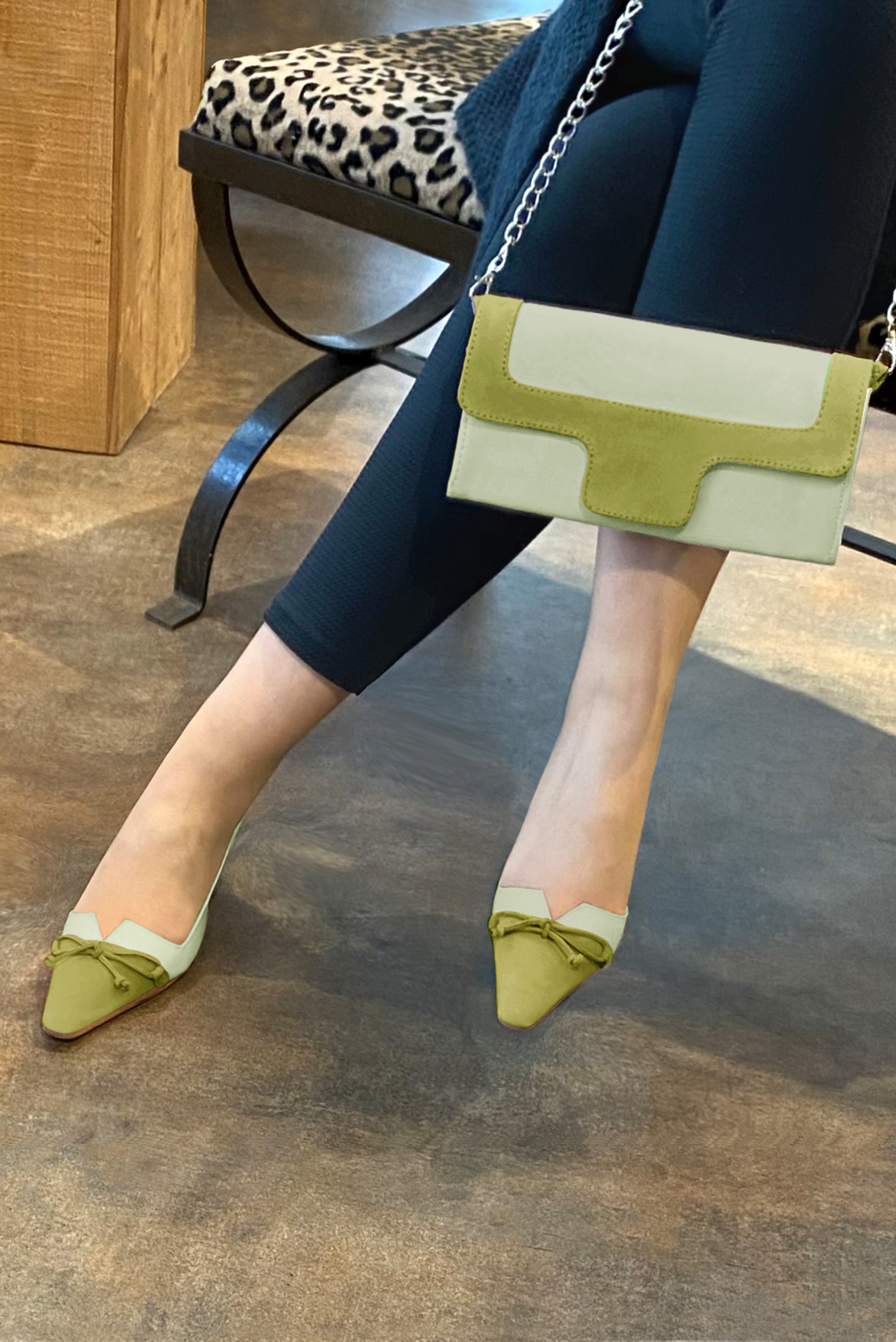 Pistachio green women's open back shoes, with a knot. Tapered toe. Medium spool heels. Worn view - Florence KOOIJMAN